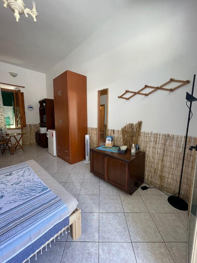 Bed and Breakfast Marea Сан-Винченцо Экстерьер фото